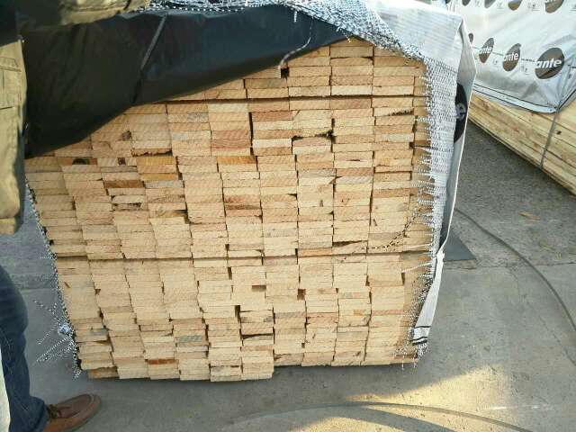 精品云杉